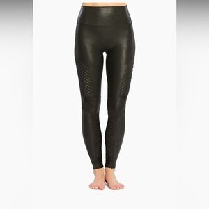 Spanx Faux Leather Moto Leggings Size Large